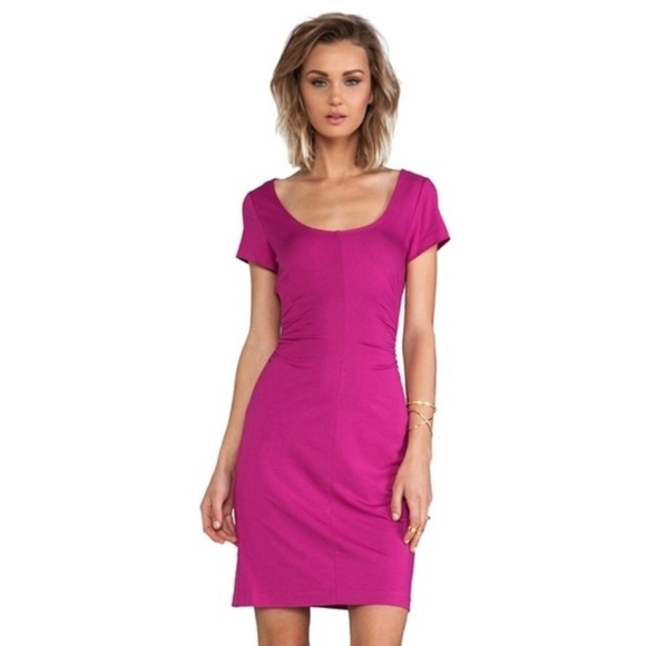 Diane Von Furstenberg Dresses & Skirts - Diane Von Furstenberg dress mini orchid bloom jersey knit Medium